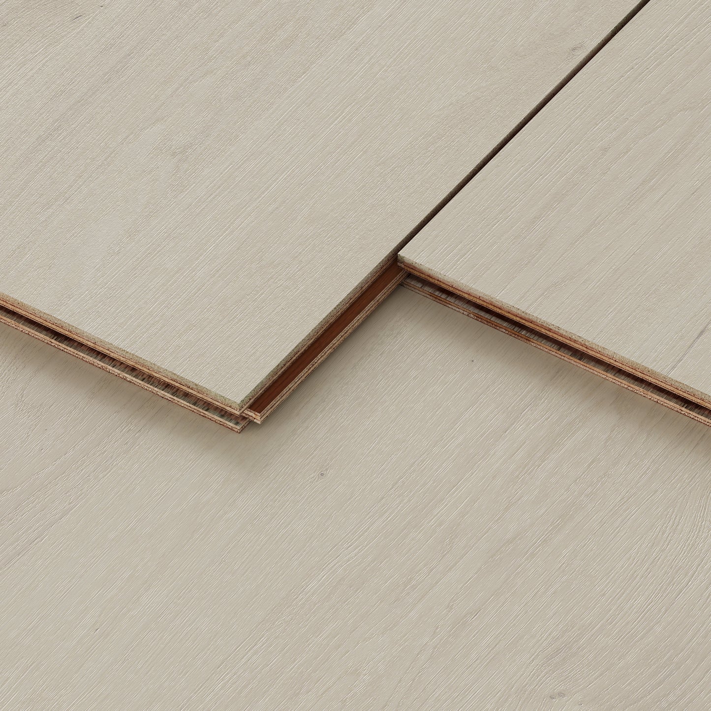 9/16" T x 7-1/2" W Multilayer Engineered Flooring T&G (19.63 Sq. Ft.), Pearl F01-PR